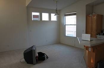 3rd image of 3319 Midtown Pl