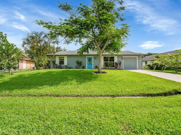 2886 SW South Calabria Circle, Port St Lucie, FL 34953