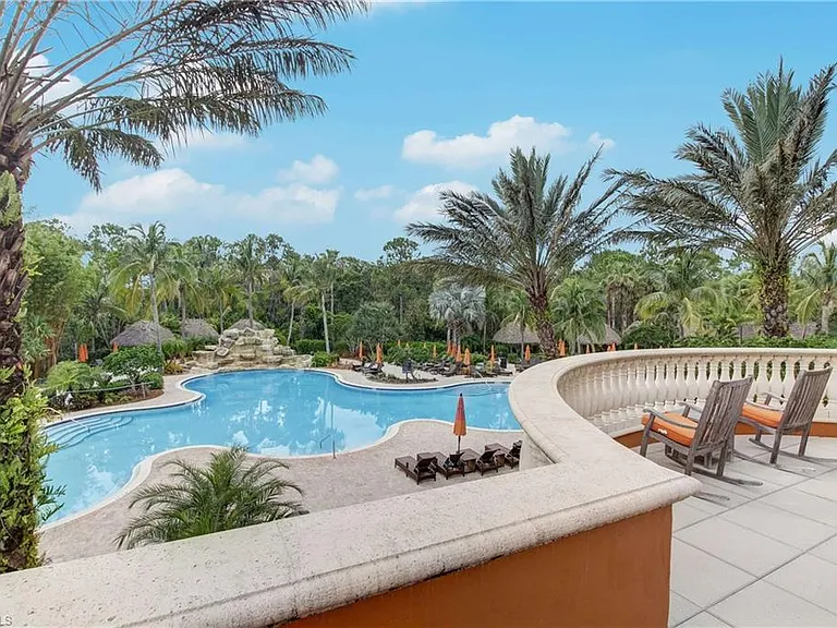 9063 Capistrano St N #4405 — Photo 36