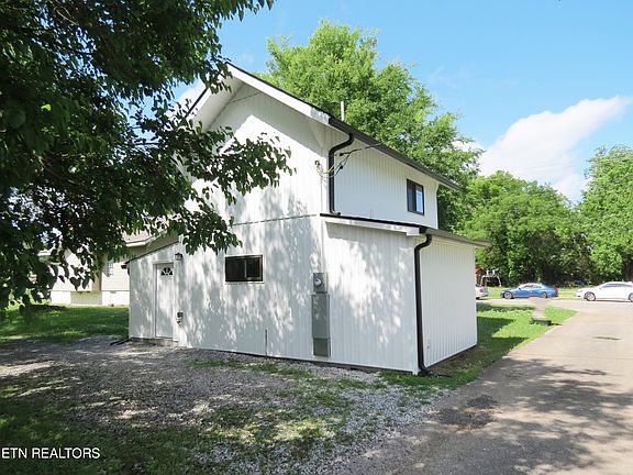 5th image of 3134 Linden Ave