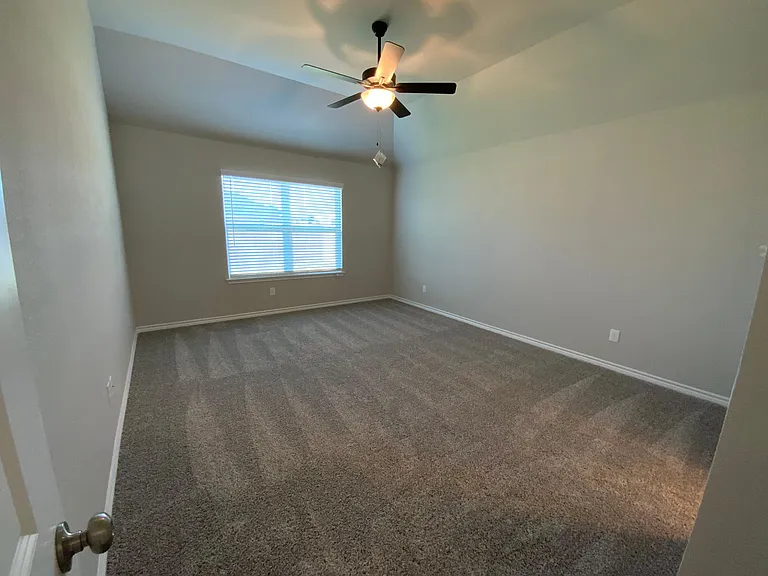 5208 Leaning Tree Dr — Photo 18