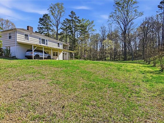 5th image of 3330 Fraternity Church Rd