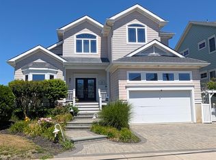 1878 Ocean Dr, Avalon, NJ 08202