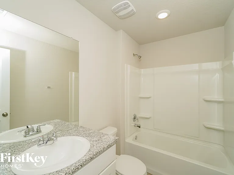 10783 Prusiner Dr — Photo 13