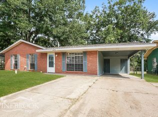 6558 Van Buren Rd, Jackson, MS 39213