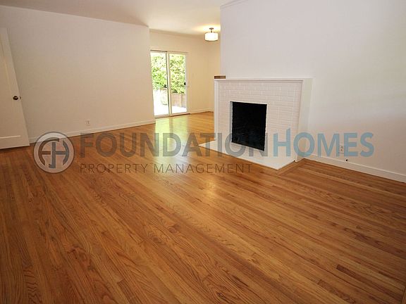 4th image of 128 McAllister Ave