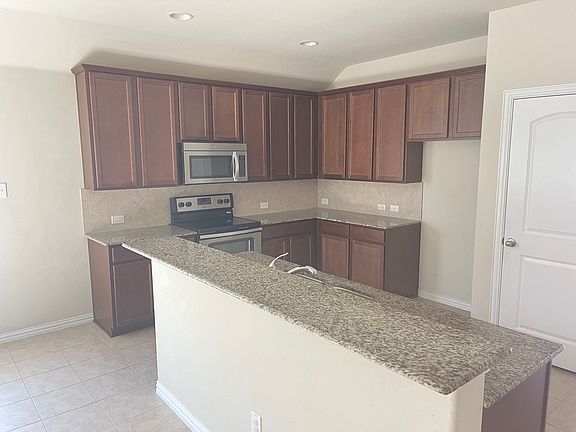 3rd image of 2409 Coolmist Creek Dr
