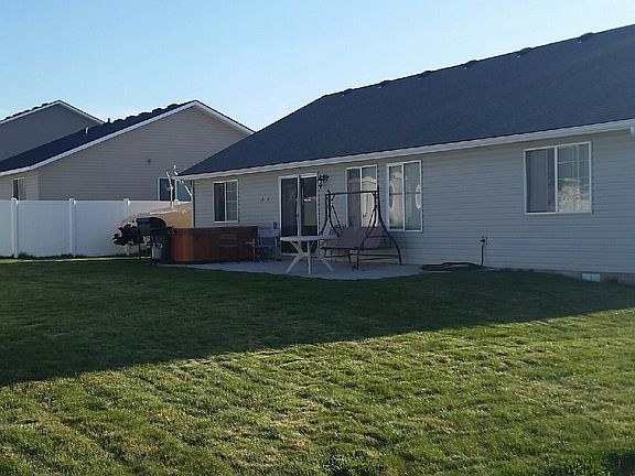 Evening shade for summer bbqs