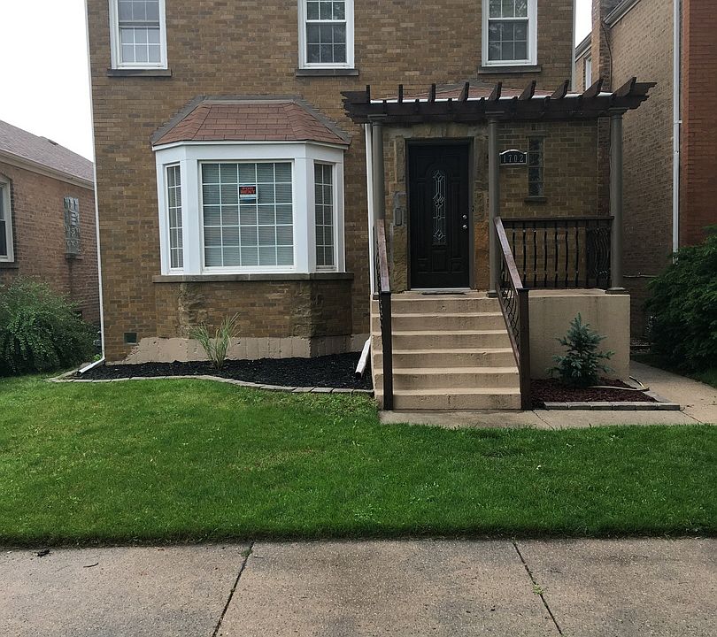 1st image of 1702 N 75th Ct