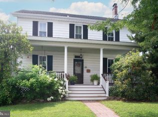 37 Columbia Ave, Hopewell, NJ 08525
