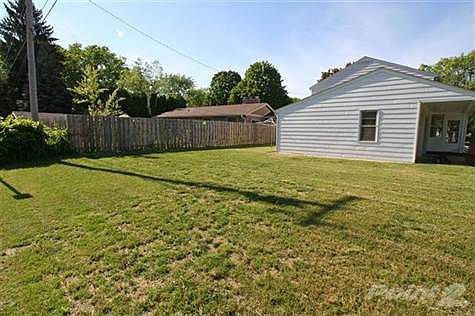 2nd image of 1107 N Ringold St