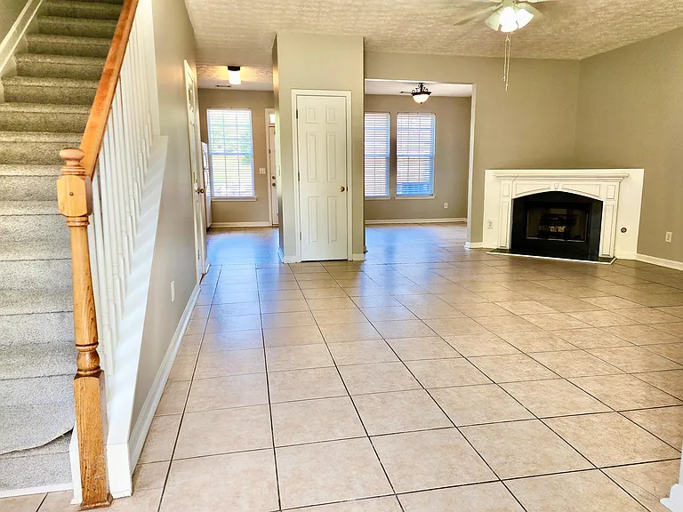 5361 Paramount View Way — Photo 5