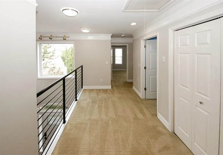 1354 Brookhaven Village Cir NE — Photo 46
