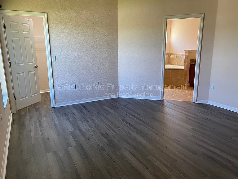 250 Highland Meadows Ct — Photo 8