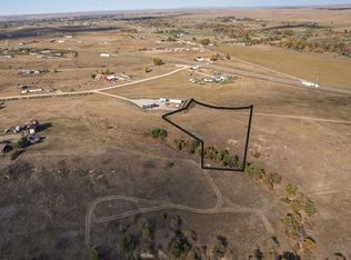 8 Buffalo View Ct, Belle Fourche, SD 57717