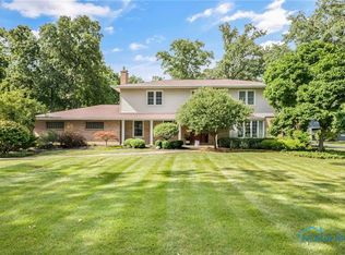 16090 Beechwood Rd, Findlay, OH 45840