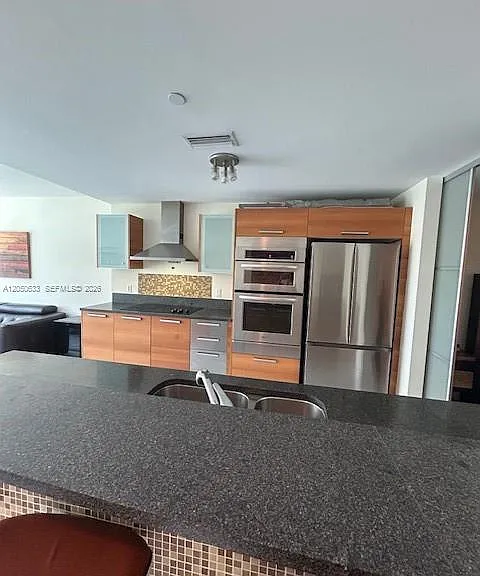 2950 NE 188th St #216 — Photo 10