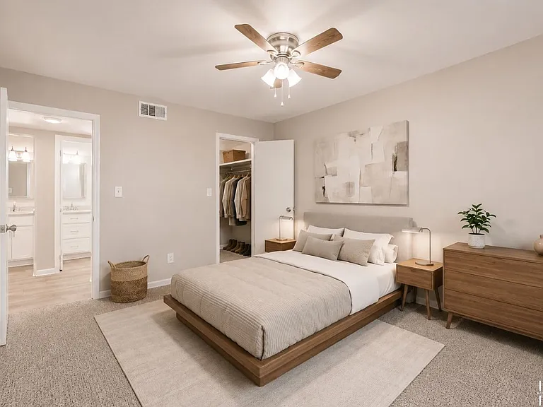 Modern Living in the Heart of Northlake — Photo 79