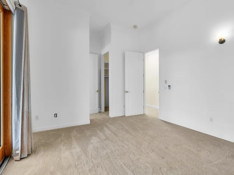 5237 Sunridge Dr — Photo 24