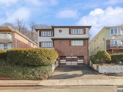 432 Oak St, Ridgefield, NJ, 07657