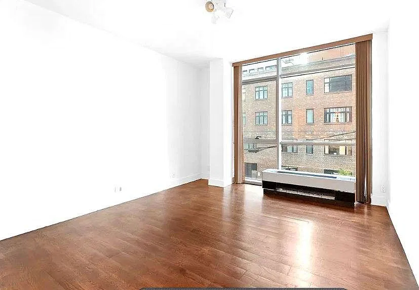 26-26 Jackson Avenue — Photo 2