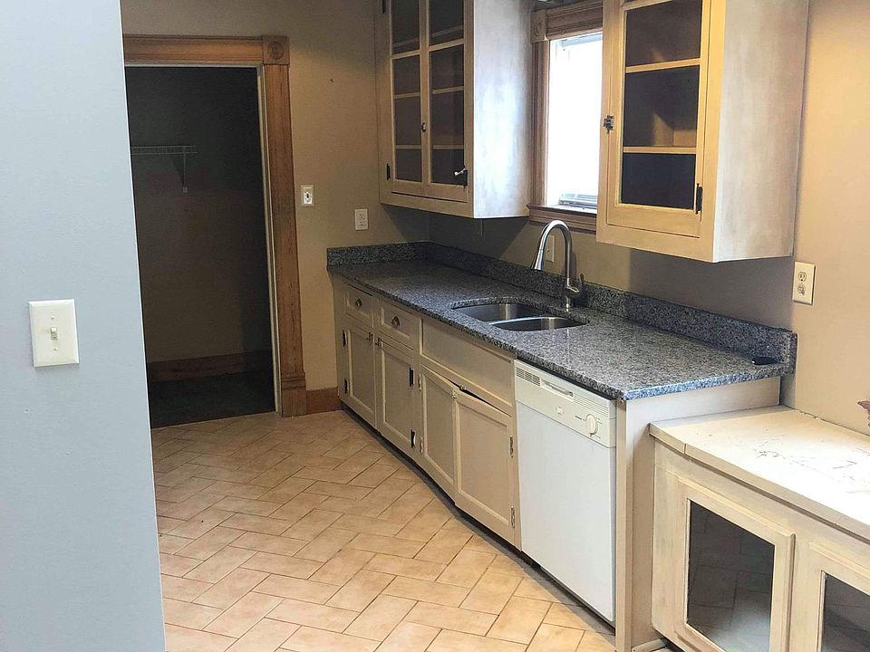 1st image of 10802 E Us Highway 24 APT 7