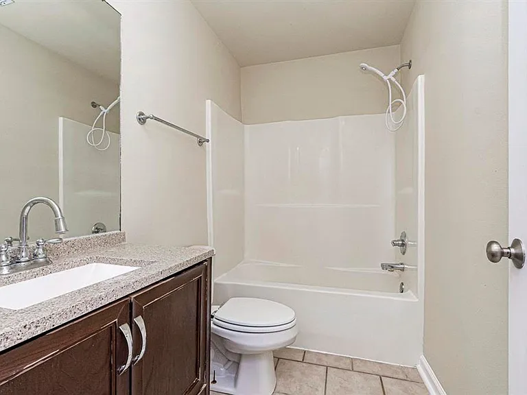 18163 Pinehurst Dr — Photo 10