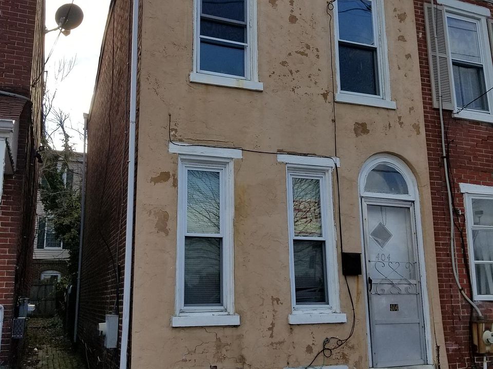 1st image of 404 E 12th St
