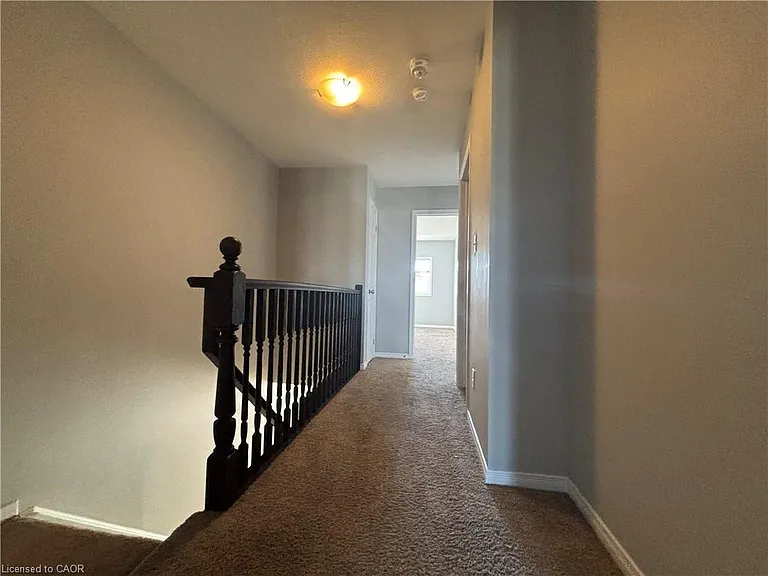 60 Netherwood Rd — Photo 17