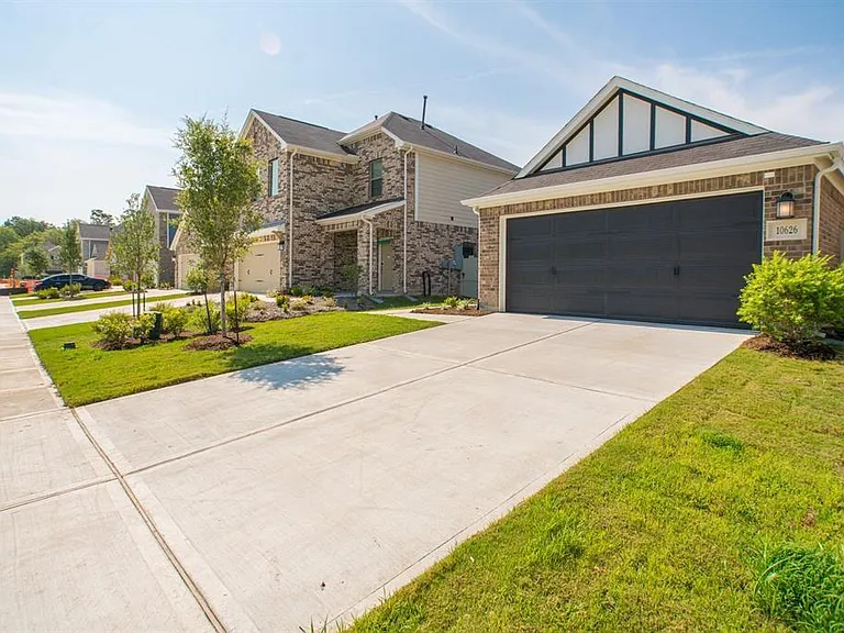 10626 Whitejacket Dr — Photo 2