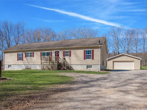 11034 Bardell Rd NW, Bolivar, OH 44612
