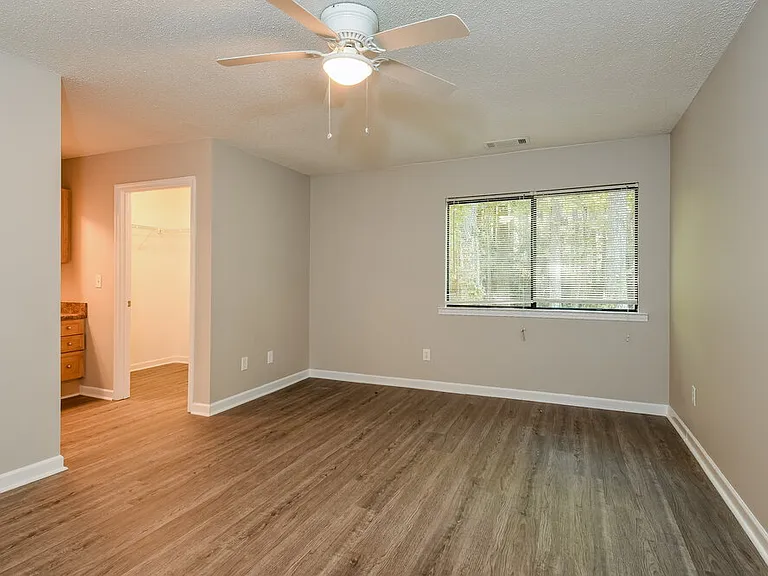 2735 Trotters Walk Trl — Photo 10