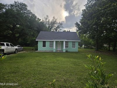 6067 Daugherty Rd, Long Beach, MS, 39560