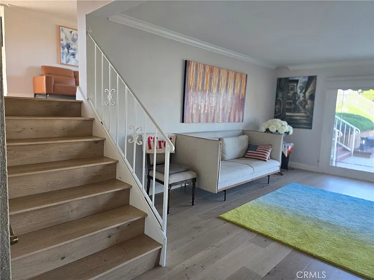 2200 Camino Rey — Photo 3
