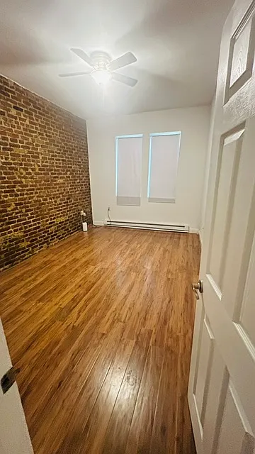 2 bed, 1.0 bath, $3,550 — Photo 4