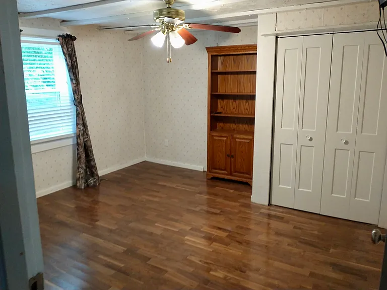 1604 Leon Prall Rd — Photo 10
