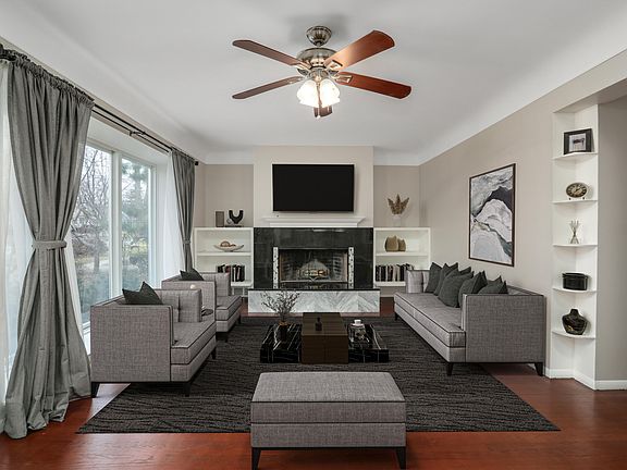 5th image of 3036 Oakshire Ave