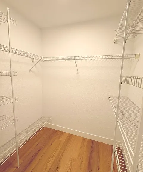 1640 Parkview Green Cir #1640 — Photo 5