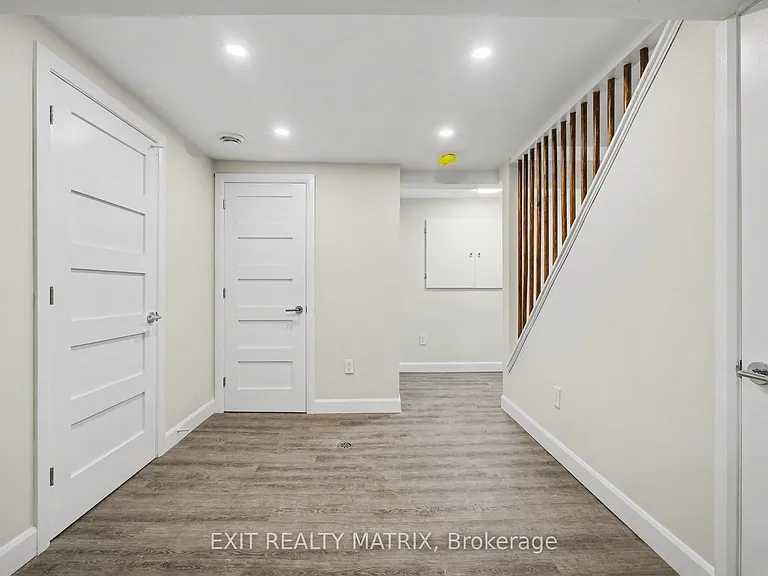 1468 Heatherington Rd #B — Photo 25