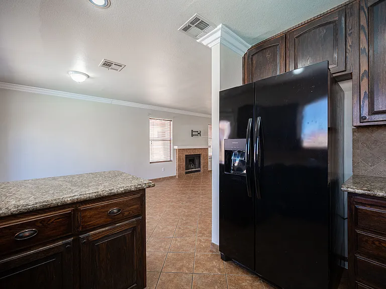 7660 Kalmalii Ave — Photo 19
