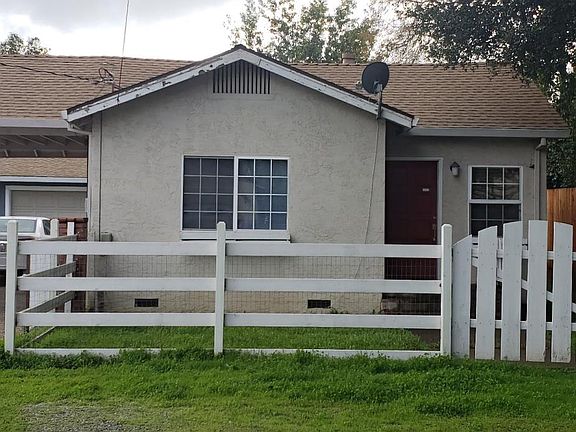 2nd image of 13275 Sewell Ave