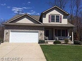 4446 Pleasant Lakes Dr, Kent, OH 44240