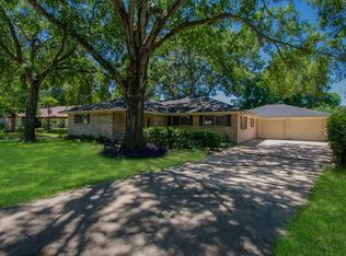 7235 Ridge Oak Dr, Houston, TX 77088