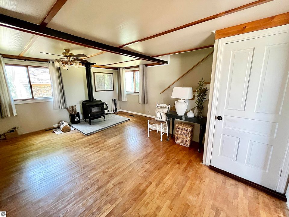 7410 E Rosebush Rd, Mount Pleasant, MI 48858 Zillow