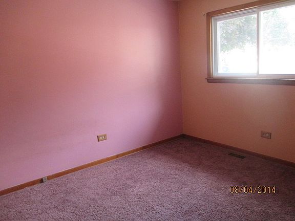 5th image of 12420 Orchard St