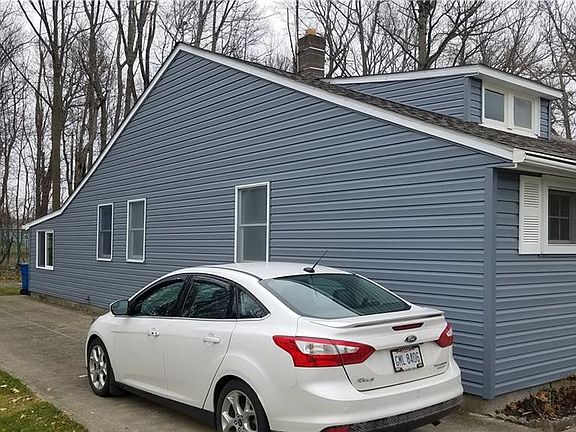 4th image of 821 Eaglewood Dr