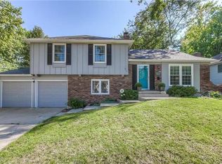 9721 Craig Dr, Overland Park, KS 66212