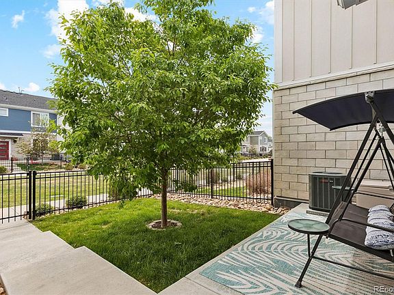 3rd image of 762 Stonebridge Drive