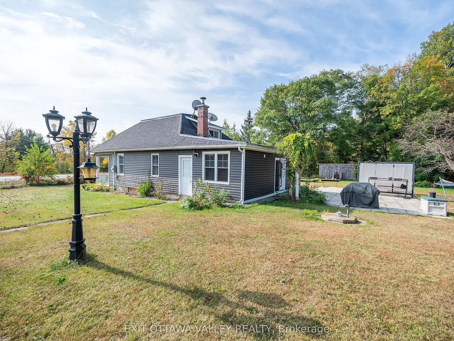 3 bed, $2,000 — Photo 4