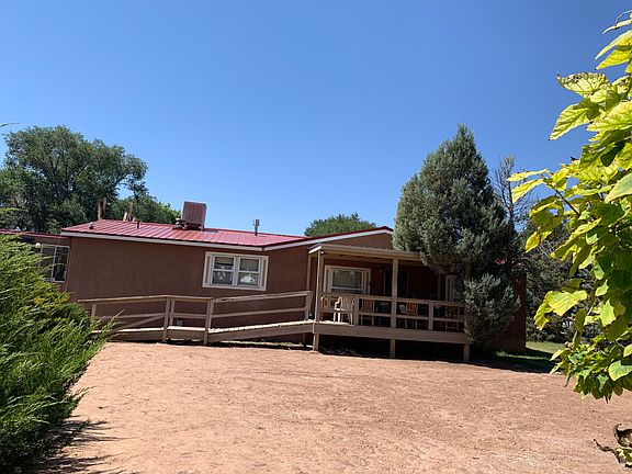 3rd image of 12 Burch Ln